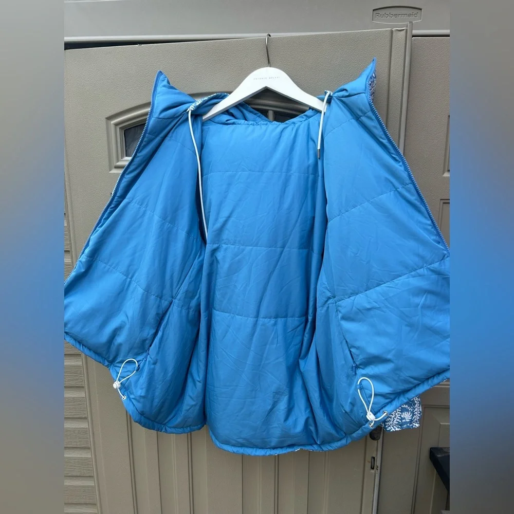 Hill House Trailing Vine Blue The Reversible Edie Puffer Ski Jacket✨ - Picture 7 of 7